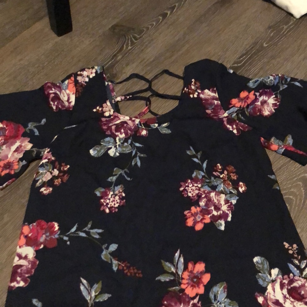 Dress - Picture 2 of 2